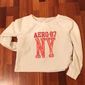 White embroidered Aeropostale sweatshirt
